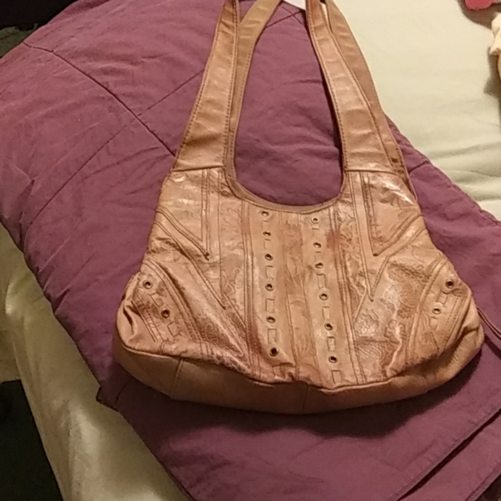 Purse - Picture 2 of 4